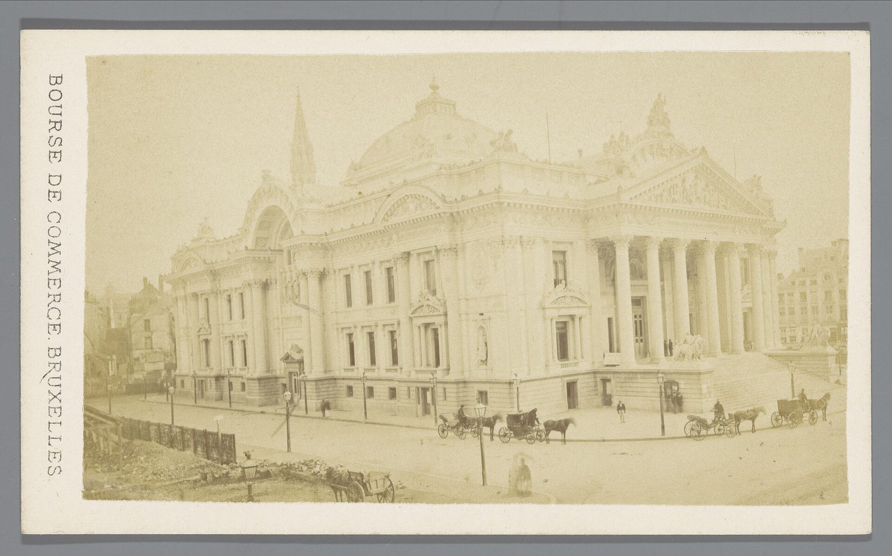 Bourse de Commerce, Bruxelles — albumen print, Rijksmuseum (CC0)